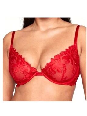 Victoria's Secret 34D Very Sexy low cut demi embroidered lace bra BC3 3214